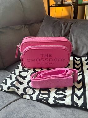 Marc Jacobs Pink Double-Zip Crossbody Camera Bag